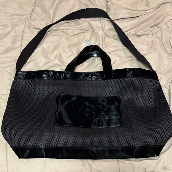 Victoria's Secret Handbags - nwt victoria’s secret black tote shoulder bag